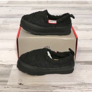 Hunter Faux Shearling and Fur Lining Sherpa Slipper 8 Toddler/Walker NEW
